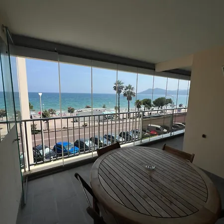 Bord De Midi Daire Cannes