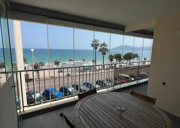 Bord De Midi 아파트 칸느